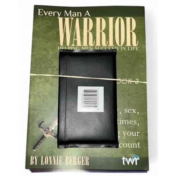 NEW Every Man a Warrior Book Set -Men's Christian Bible Study Devotional Series - Picture 3 of 3